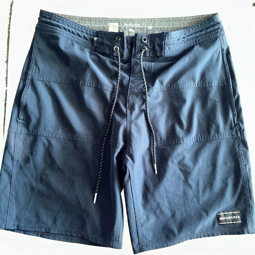 Quiksilver Men's Navy Board Swim Short